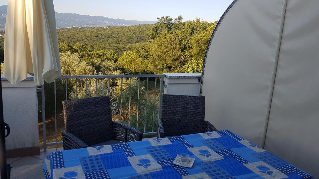Margareta Apartment Sveti Ivan Dobrinjski Екстериор снимка