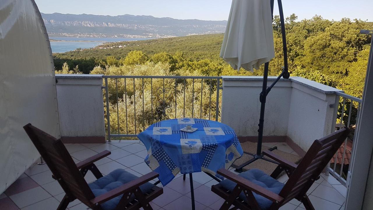 Margareta Apartment Sveti Ivan Dobrinjski Екстериор снимка