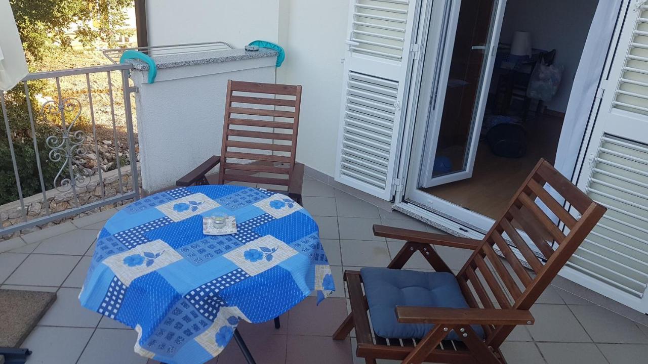 Margareta Apartment Sveti Ivan Dobrinjski Екстериор снимка